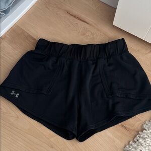 Under Armour Black Women's Athletic Training Shorts XS